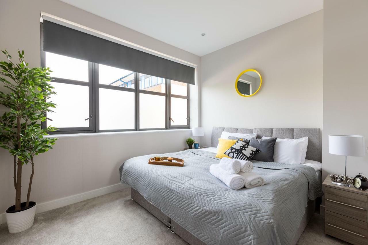 Homely - Watford Premier Apartments Exterior photo