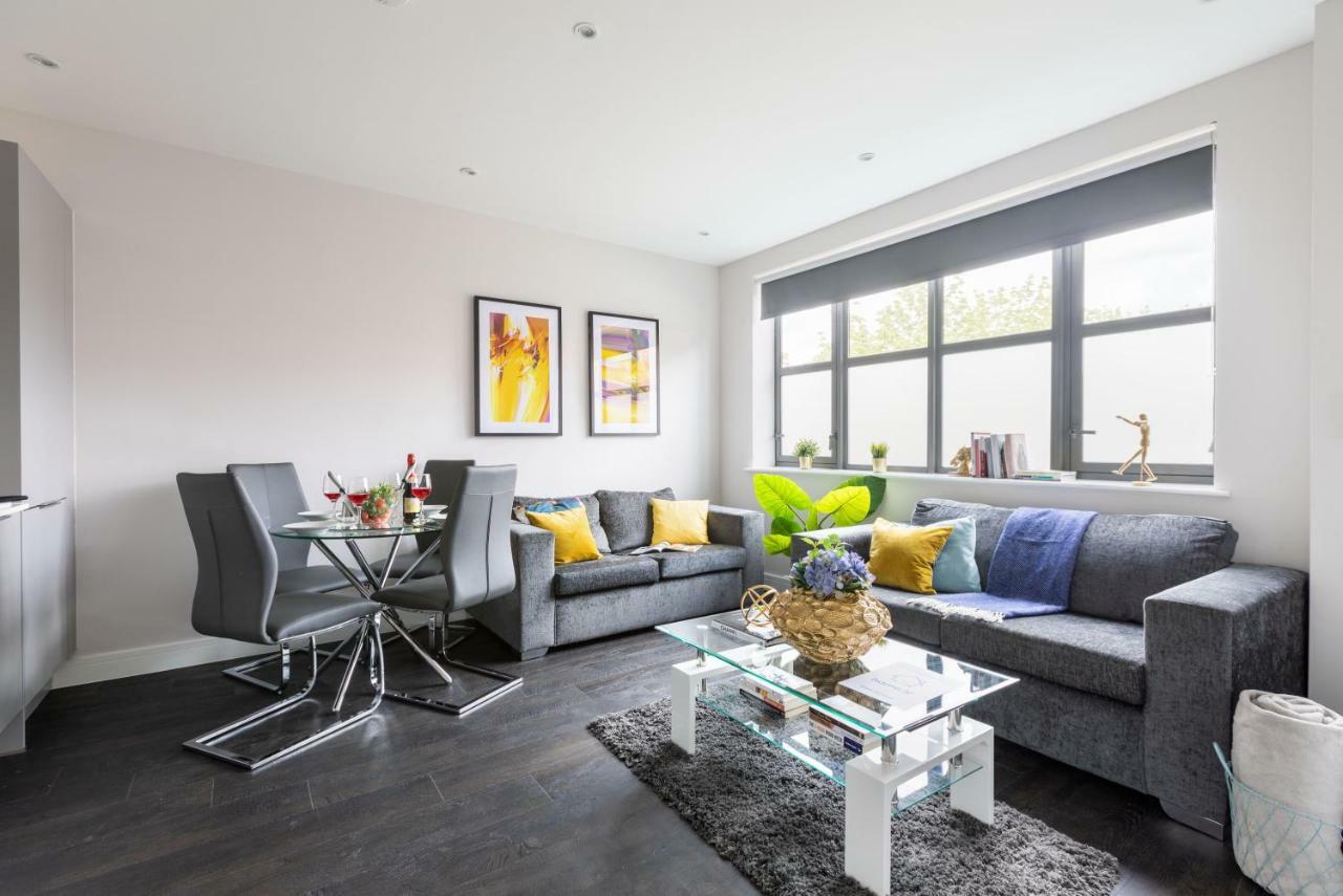 Homely - Watford Premier Apartments Exterior photo