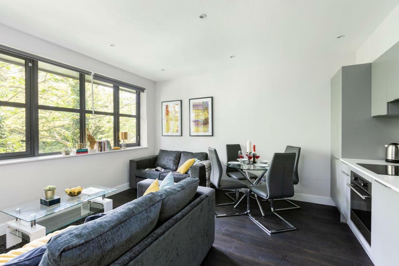 Homely - Watford Premier Apartments Exterior photo